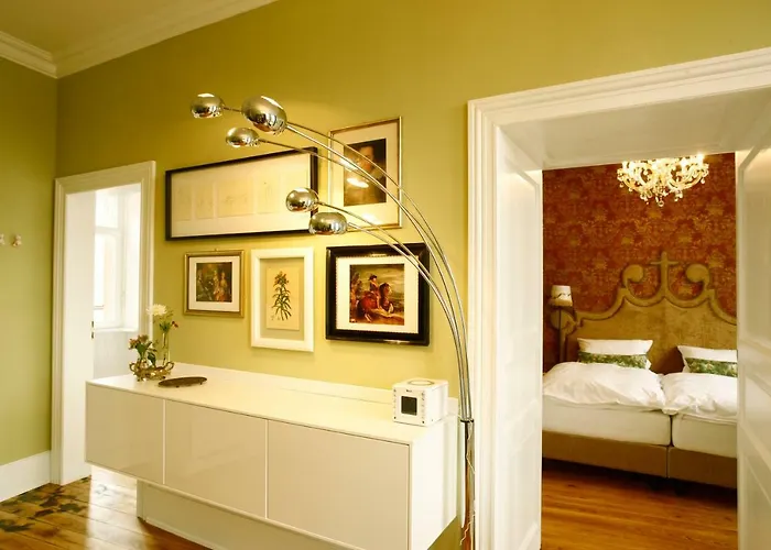 Gaestehaus Zweite Heimat * Rhodt unter Rietburg